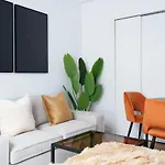 74-3C New Studio In Prime Uws - Gym In Building