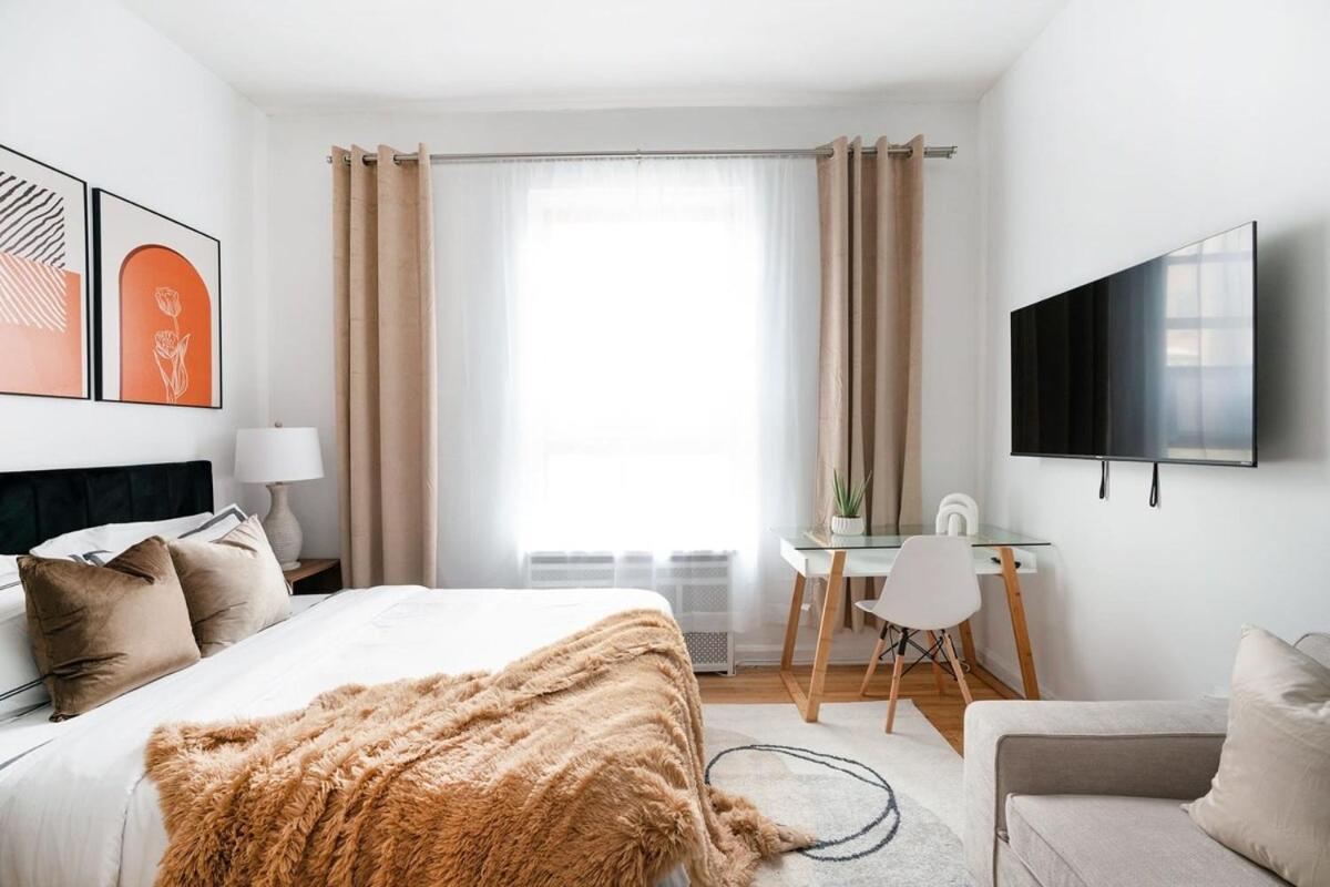 Apartment 74-3c New In Prime Uws - Gym In Building *