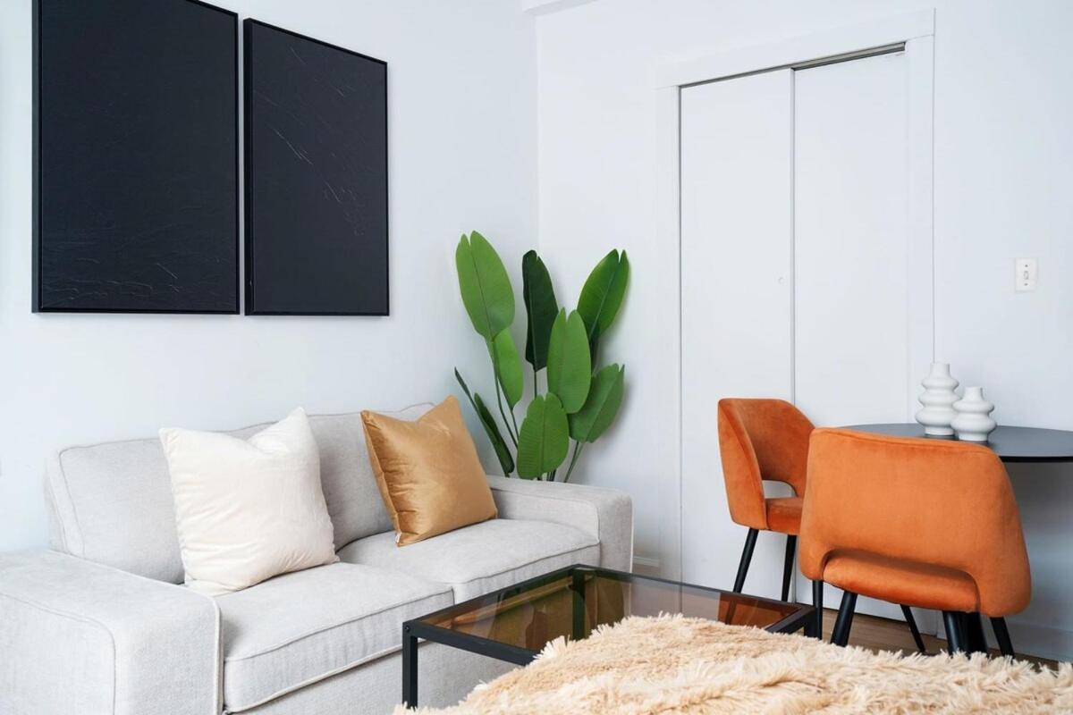 74-3c New In Prime Uws - Gym In Building Apartment *